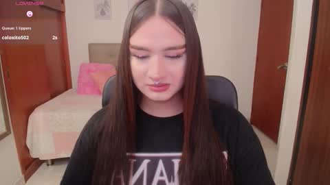 Snapshot of miley_baker chatting on 11.26.25 Miley online show from 11.26.25