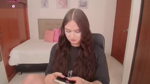 Snapshot of miley_baker chatting on 01.14.26 Miley online show from 01.14.26