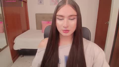 Snapshot of miley_baker chatting on 01.15.26 Miley online show from 01.15.26