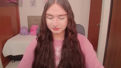 Snapshot of miley_baker chatting on 02.05.26 Miley online show from 02.05.26