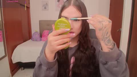 Snapshot of miley_baker chatting on 02.07.26 Miley online show from 02.07.26