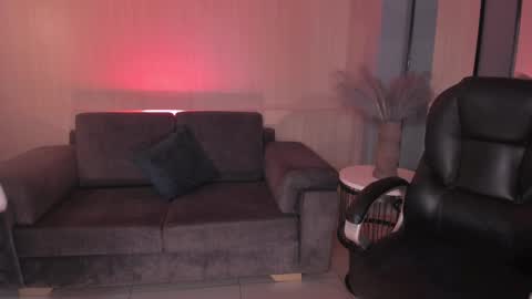 Miley Cruz  IG miley model23 online show from 02.15.25