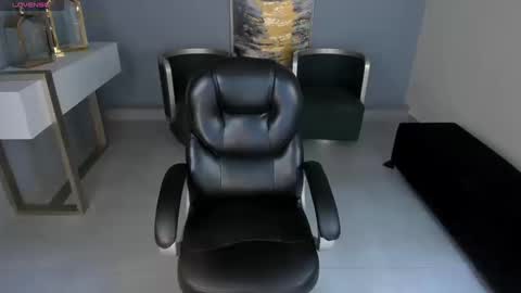 Miley Cruz  IG miley model23 online show from 09.19.25