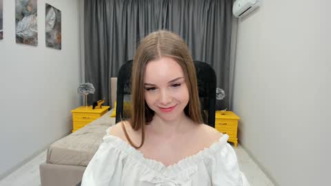 mileygloss online show from 02.08.25