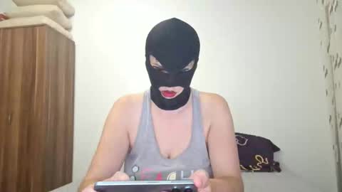Snapshot of milf44milf chatting on 10.11.25 milf44milf online show from 10.11.25