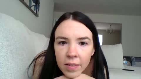 Snapshot of milf4you6 chatting on 11.23.25 milf4you6 online show from 11.23.25