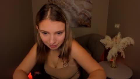 milinafox online show from 09.24.25