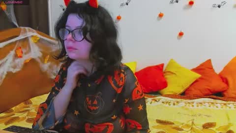 MilisaSweet online show from 10.31.25