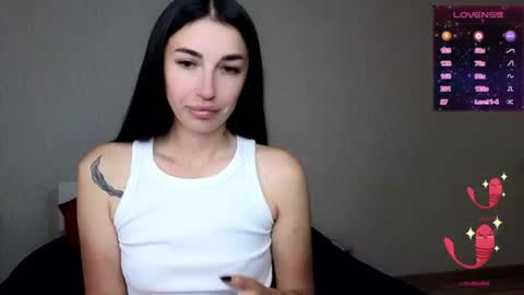Snapshot of milkiss_kiss chatting on 06.19.26 milkiss_kiss online show from 06.19.26