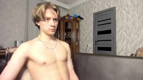 Isaac online show from 06.11.26