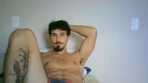 Snapshot of milkoffee chatting on 01.26.25 milkoffee online show from 01.26.25