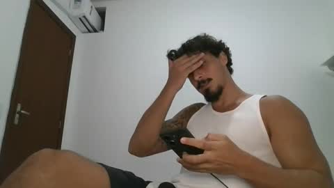 Snapshot of milkoffee chatting on 02.02.26 milkoffee online show from 02.02.26