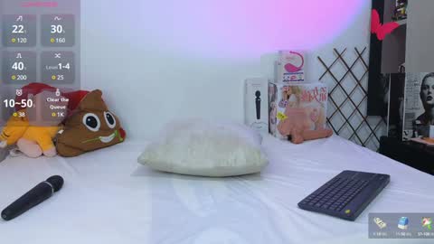 Snapshot of milky__boy_ chatting on 01.16.25 H A R O L D online show from 01.16.25