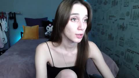 Snapshot of milky_way_rrr chatting on 12.01.25 Milky online show from 12.01.25