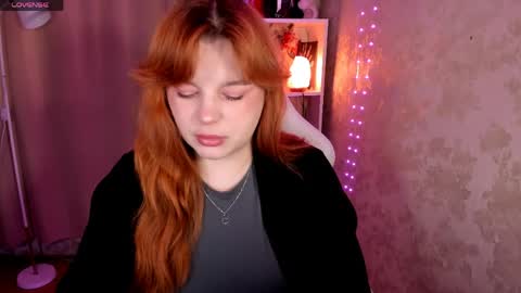 Lisa online show from 04.23.26