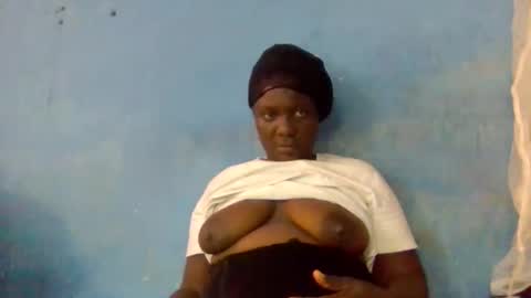 milkyebony254 online show from 09.17.25