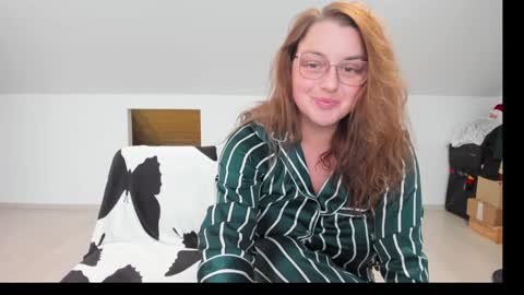 Livia online show from 12.20.25