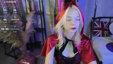 Snapshot of millaholt chatting on 10.26.25 Hello Im Mila online show from 10.26.25