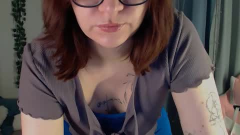 Snapshot of millapoolys chatting on 02.06.26 Milla online show from 02.06.26