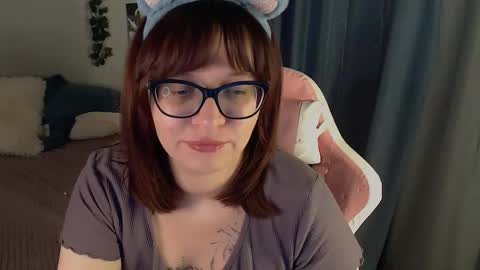 Snapshot of millapoolys chatting on 02.09.26 Milla online show from 02.09.26