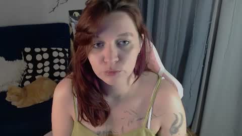 Snapshot of millapoolys chatting on 07.23.26 Milla online show from 07.23.26