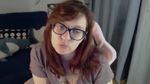Snapshot of millapoolys chatting on 07.26.26 Milla online show from 07.26.26