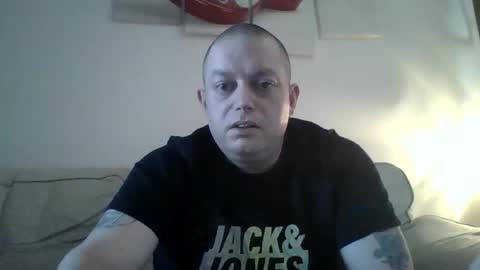 niceguy81 online show from 04.21.26