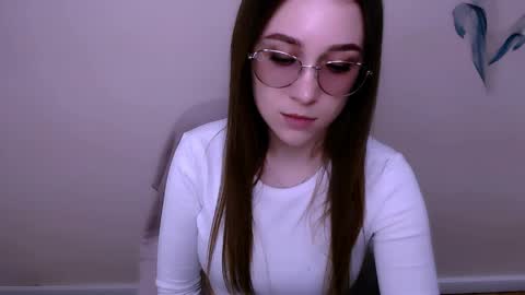 Milla online show from 04.04.26