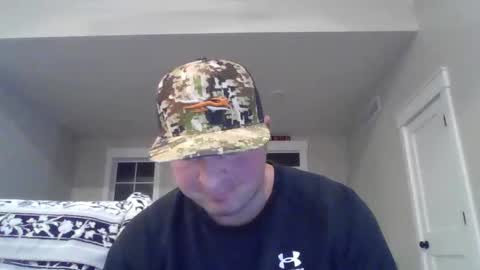 Snapshot of millertimenow34 chatting on 01.06.25 millertime feet bigcock hairy straight muscles online show from 01.06.25