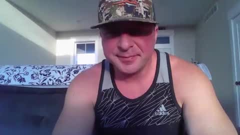 millertime feet bigcock hairy straight muscles online show from 02.27.26