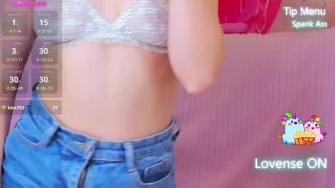 Snapshot of millibrooks chatting on 03.07.25 Milly online show from 03.07.25