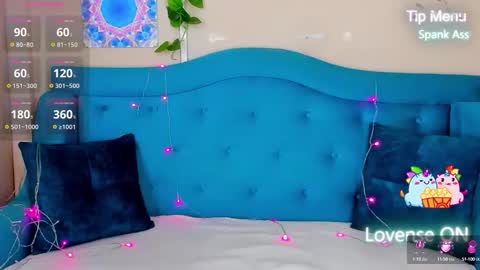 Snapshot of millibrooks chatting on 10.04.25 Milly online show from 10.04.25