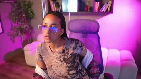Snapshot of millie_volturi chatting on 07.01.26 millie_volturi online show from 07.01.26