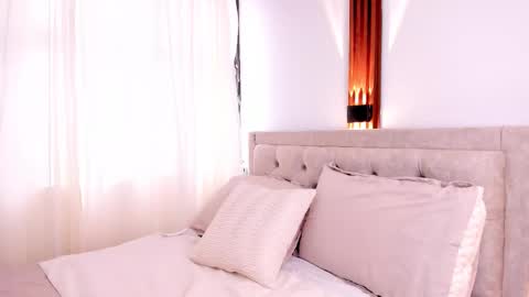 Millie Babe online show from 11.07.25