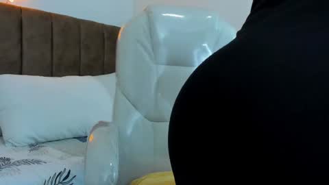 Milly online show from 01.18.25