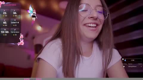 Snapshot of milly_kenner chatting on 10.27.25 MILLY online show from 10.27.25