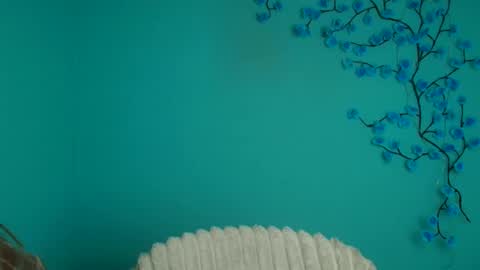 Milly online show from 04.02.26