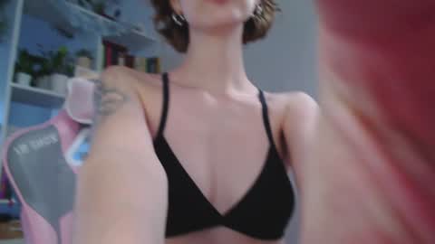 Milly online show from 01.06.25