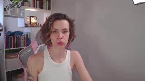 Milly online show from 02.16.25