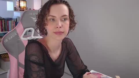 Milly online show from 02.21.25