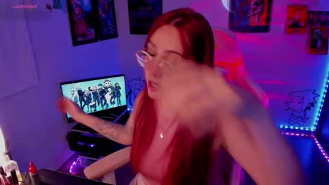 Snapshot of milly_yako chatting on 09.21.25 Monkey D Maddie online show from 09.21.25