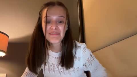 Milly online show from 10.31.25