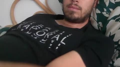 Snapshot of milowww1601 chatting on 05.20.26 milowww1601 online show from 05.20.26