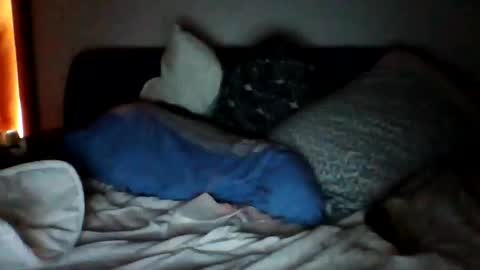 milten1987 online show from 01.24.25