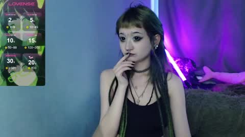 milten_trish online show from 04.21.26