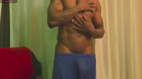 Miltonn online show from 02.11.25