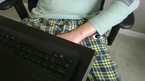 Snapshot of milwaukeebadger24 chatting on 12.23.24 milwaukeebadger24 online show from 12.23.24