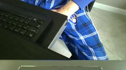 Snapshot of milwaukeebadger24 chatting on 01.22.25 milwaukeebadger24 online show from 01.22.25