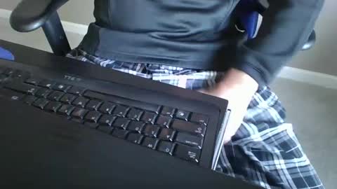 Snapshot of milwaukeebadger24 chatting on 02.21.25 milwaukeebadger24 online show from 02.21.25