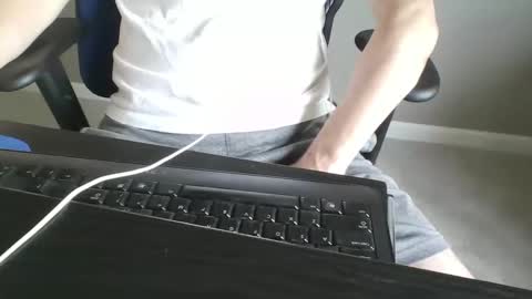 Snapshot of milwaukeebadger24 chatting on 10.01.25 milwaukeebadger24 online show from 10.01.25